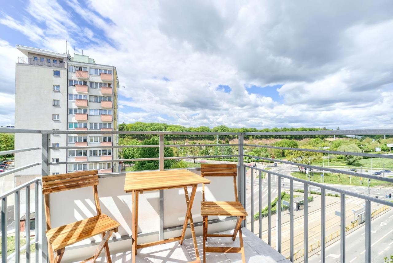 Good Day Apartments- Private Parking New Town 슈체친 외부 사진